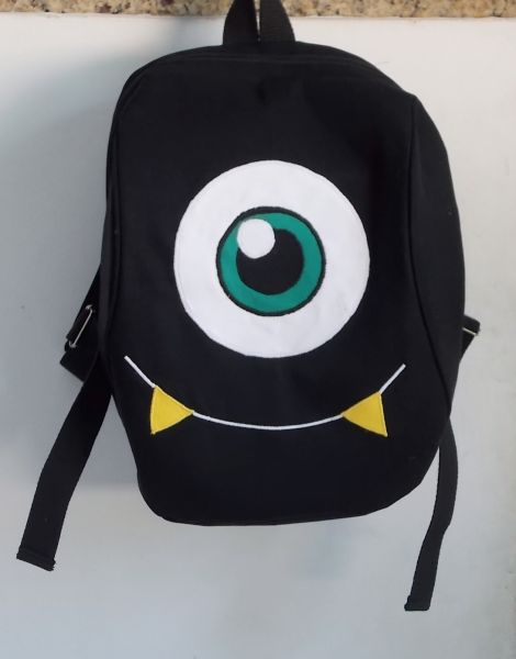 Mochila Olho do Dino